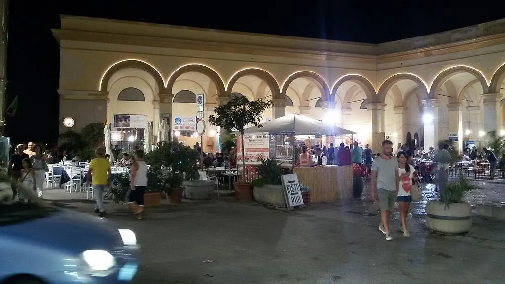 Almaran B&B Trapani Port & City 3*,  Italy