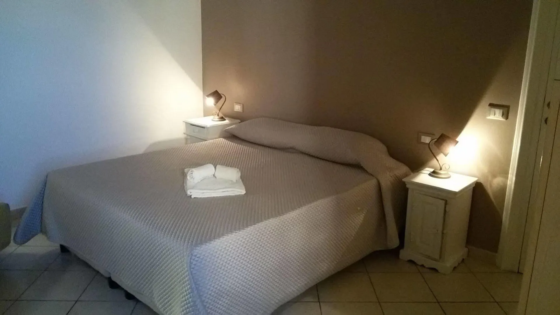 Almaran B&B Trapani Port & City 3*,  Italie