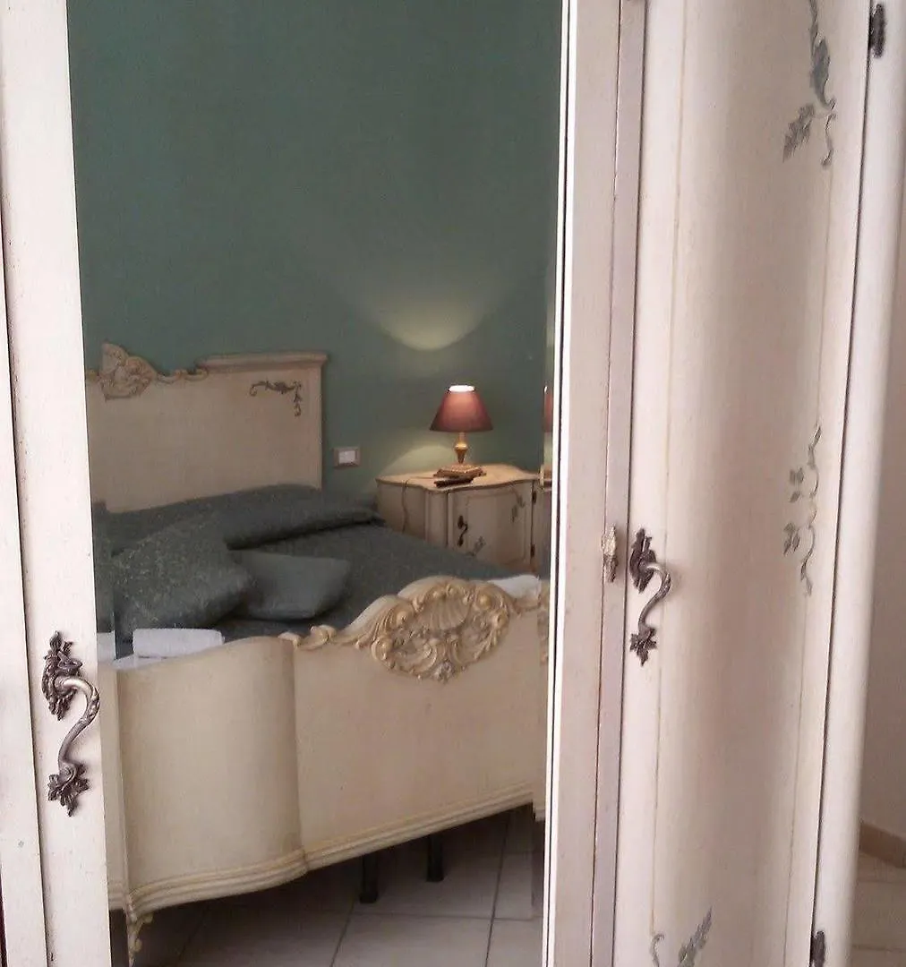 Almaran B&B Trapani Port & City 3*,