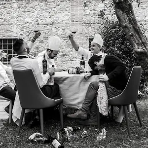 Del Pesce Briaco, Mini-hôtel
